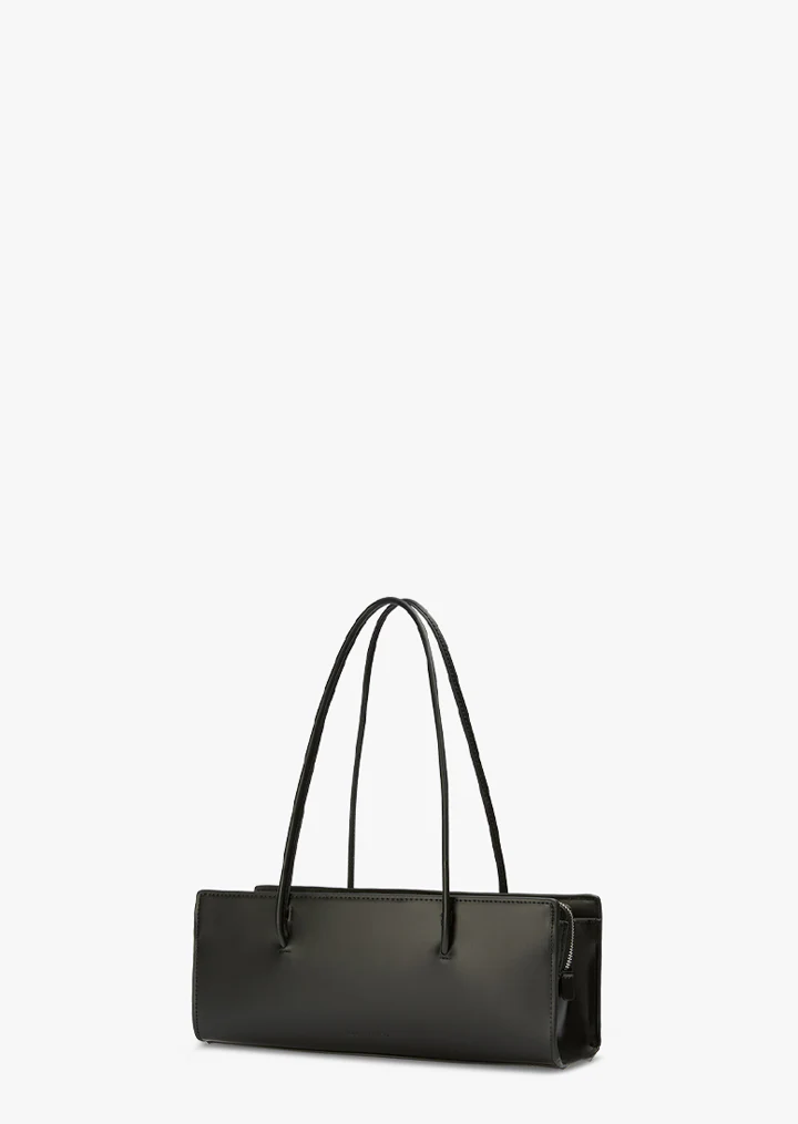 Flora Black Smooth - Image 2