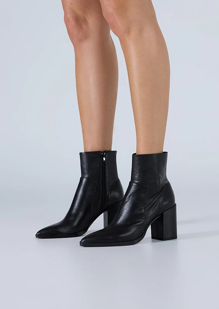 Brazen Black Luxe - Image 2