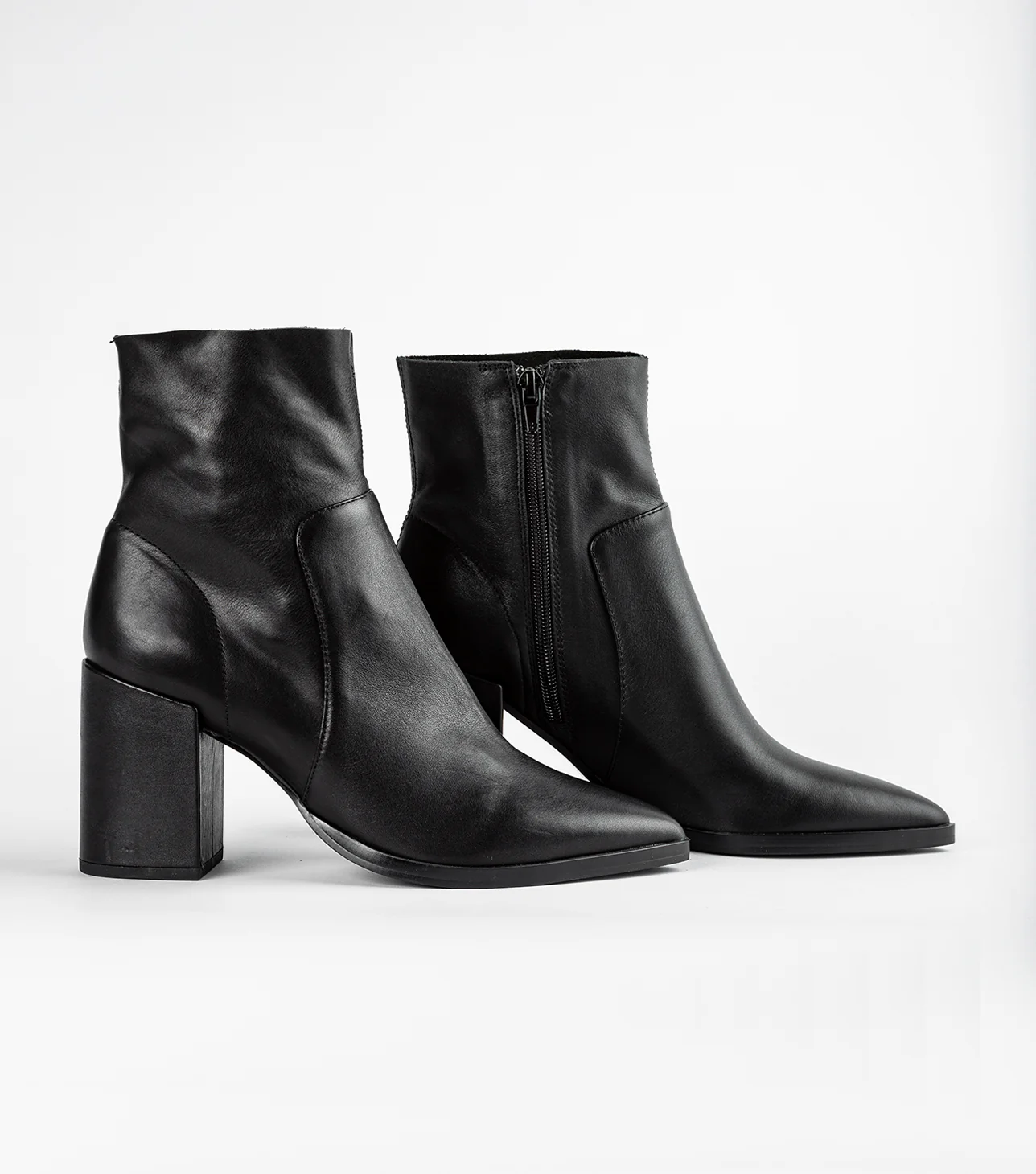 Brazen Black Luxe - Image 6