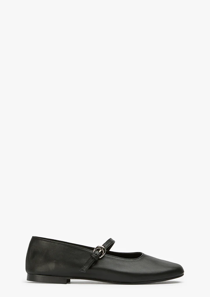Charli Black Nappa