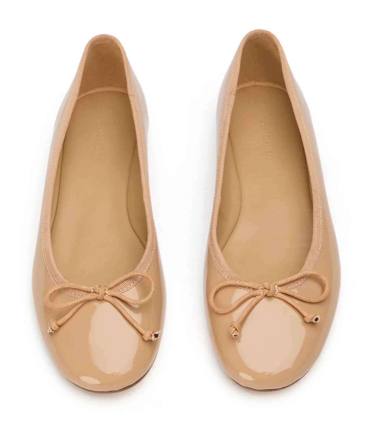 Comma Nude Patent - Image 4