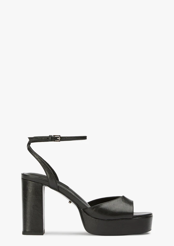 Freya Black Vintage